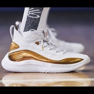 Meet your Posher, Nicholas